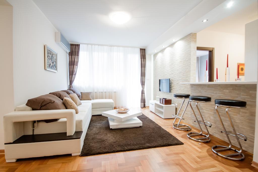 Apartments King Milan, City Center Belgrado Quarto foto