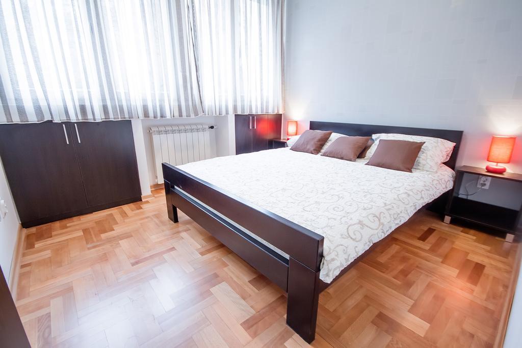 Apartments King Milan, City Center Belgrado Exterior foto